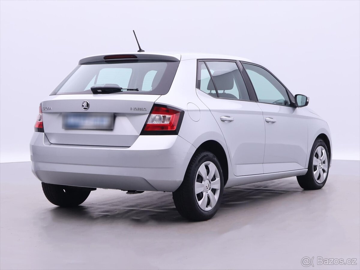 Škoda Fabia 1,4 TDI 66kW Ambition DSG CZ (2015) - 4