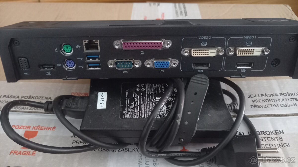 Dock Dell k NB Latitude se zdrojem (zdroj jde i k NB primo) - 4
