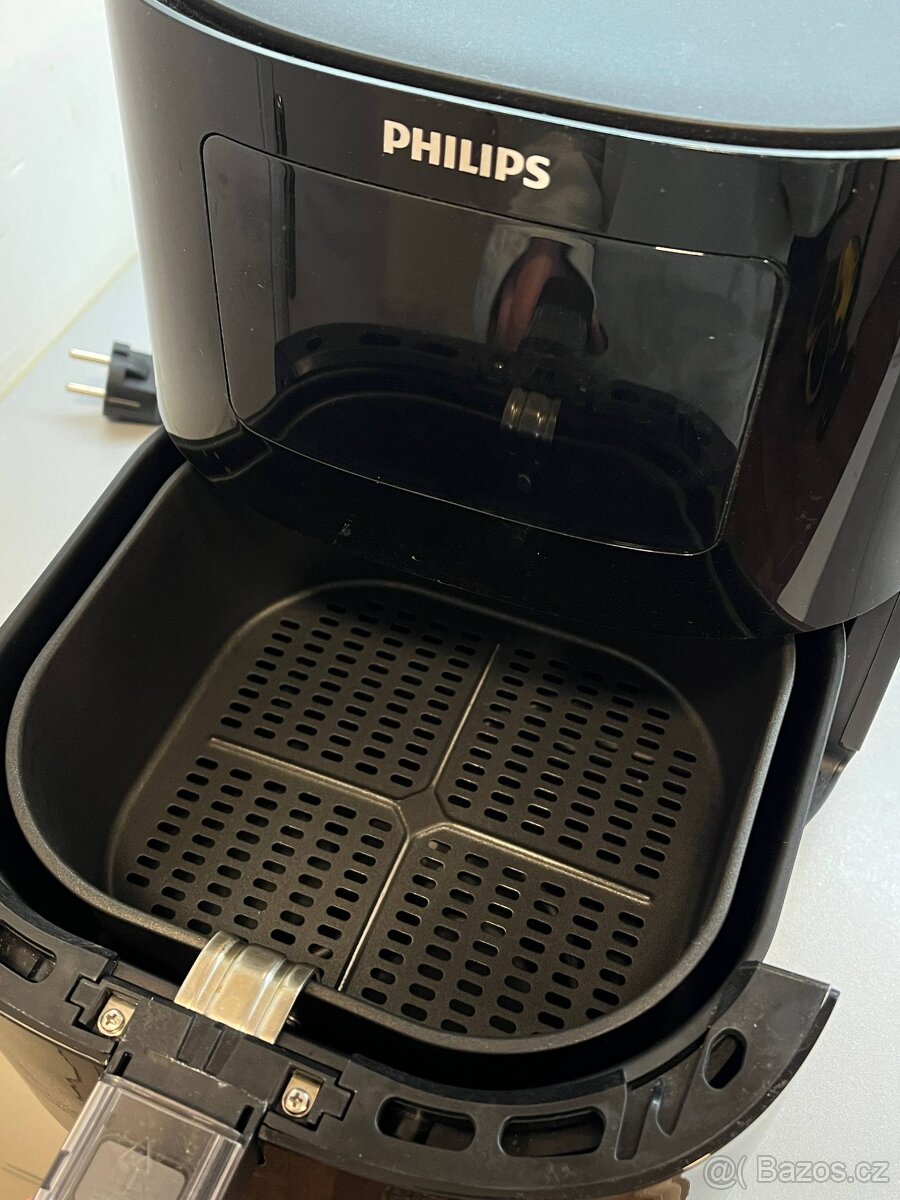 Horkovzdušná fritéza Philips HD9252/90 - 4