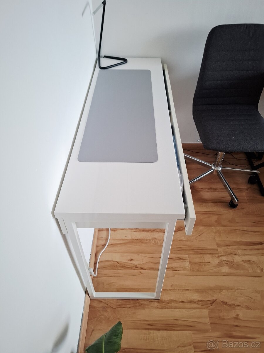 Pracovní stůl Ikea - 4