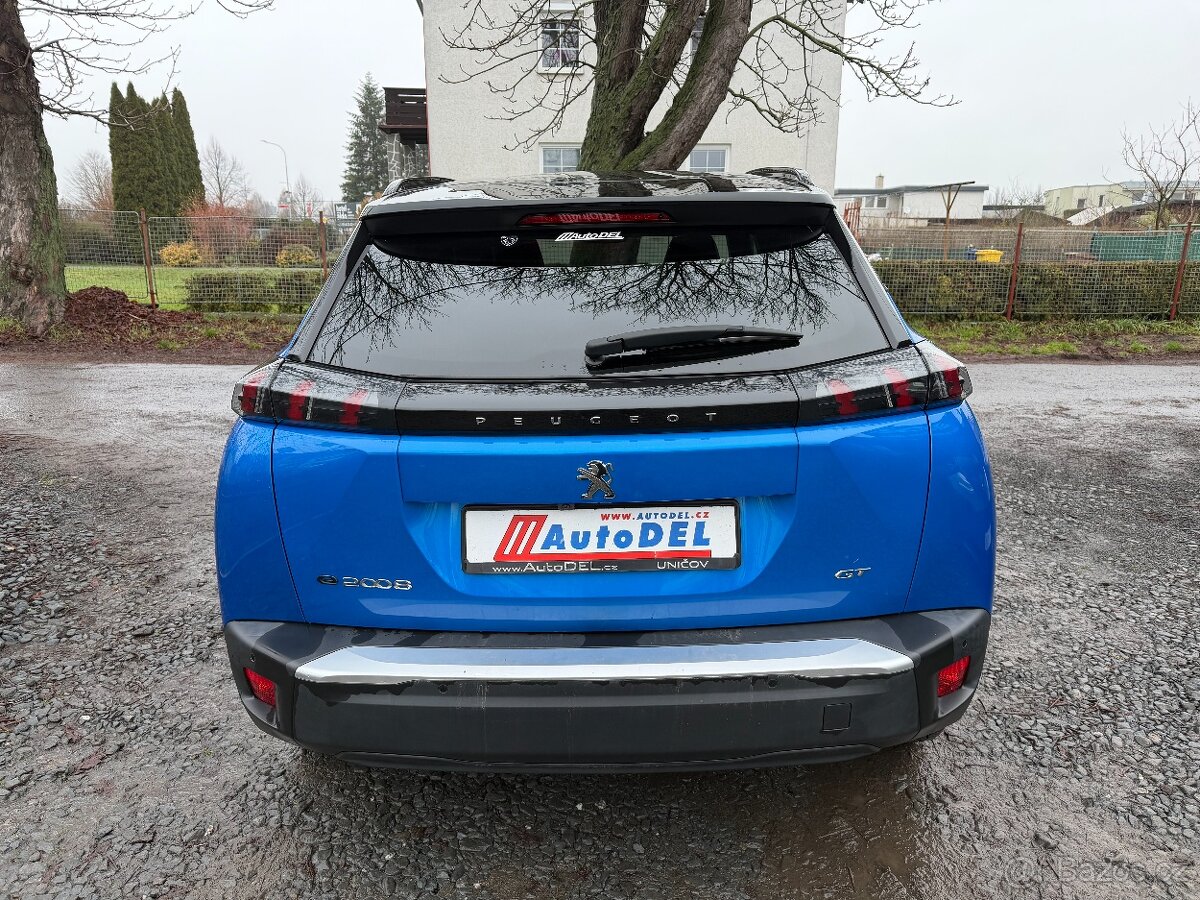 Peugeot 2008 GT 54t km e Záruka, ACC, LED - 4
