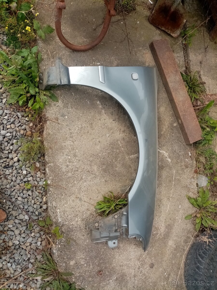 Pravý přední blatník audi a4b5 - 4