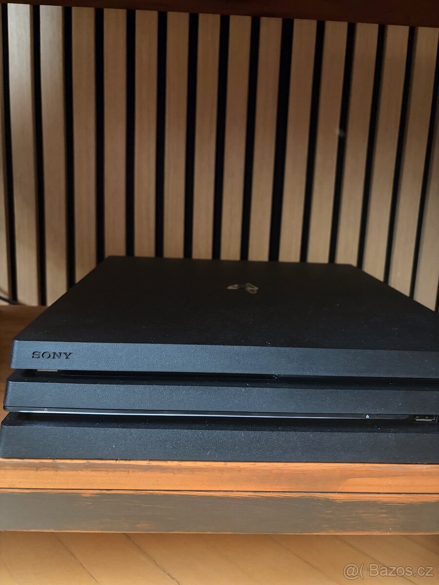 Sony PlaySation 4 Pro - PS4 Pro 1TB - 4