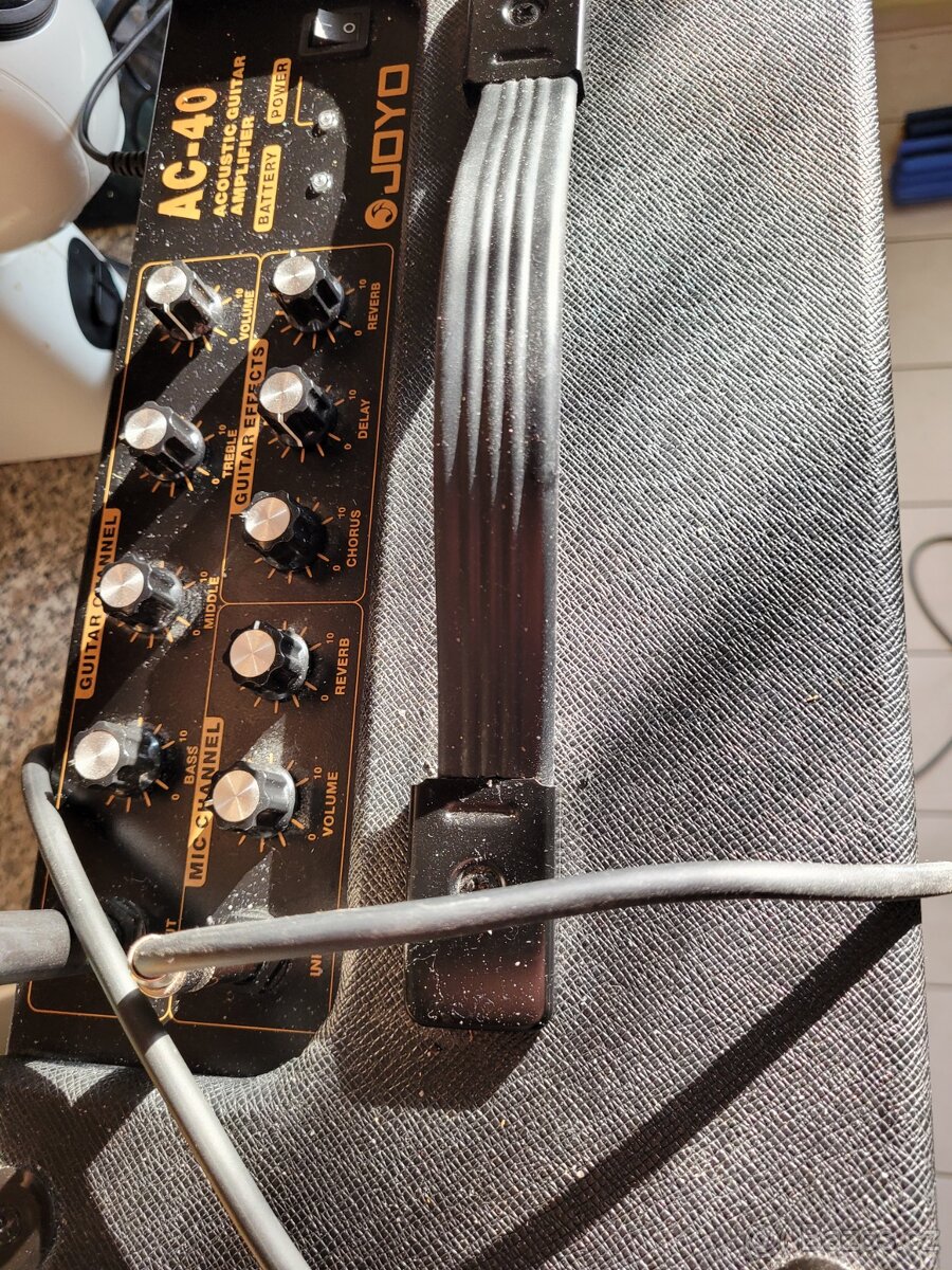 Kombo JOYO AC-40 - 4