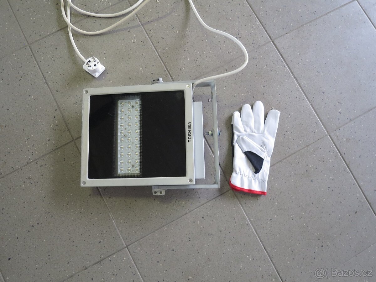 LED halogen THOSIBA. - 4