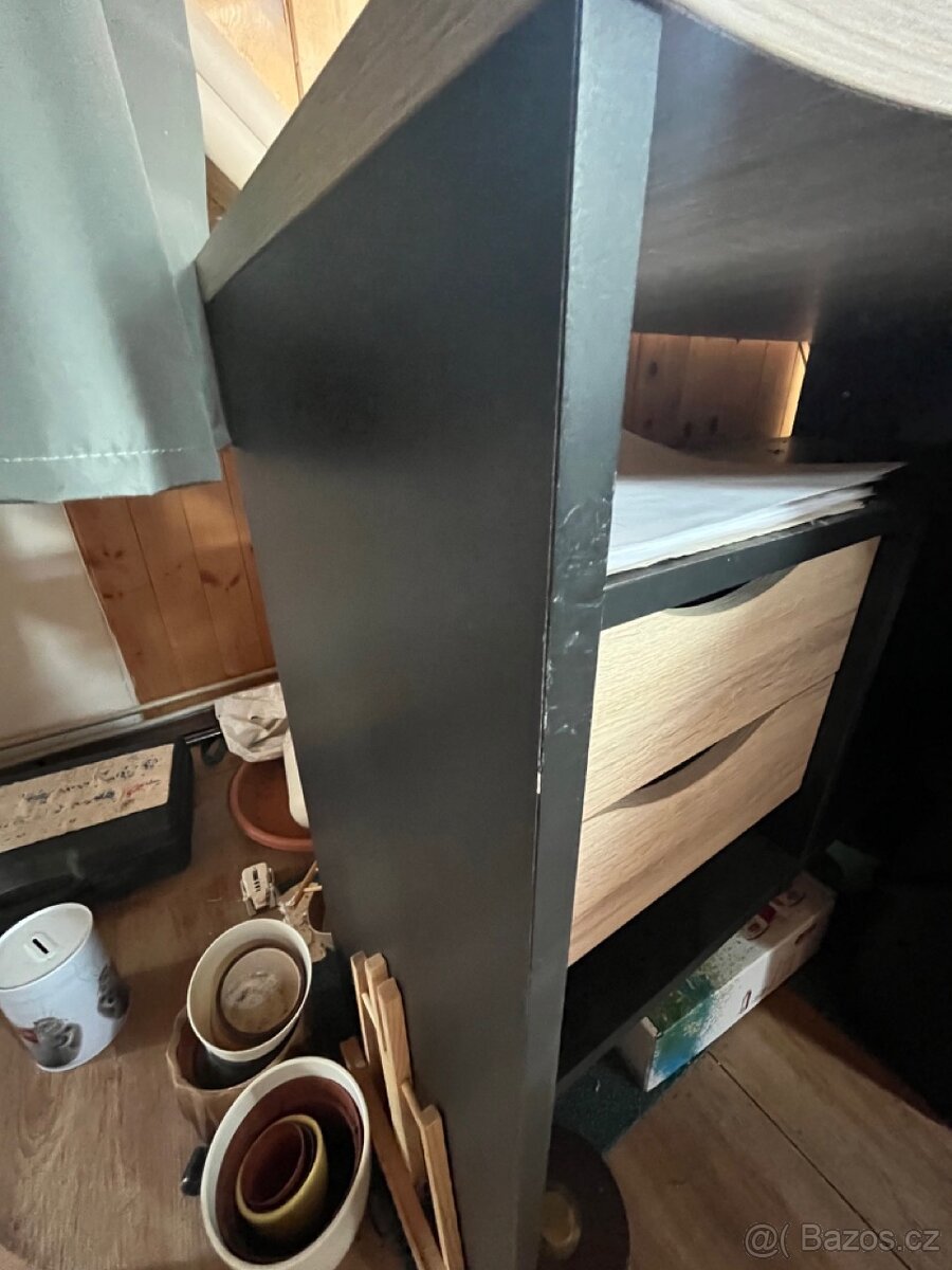 kancelářský stůl - 4