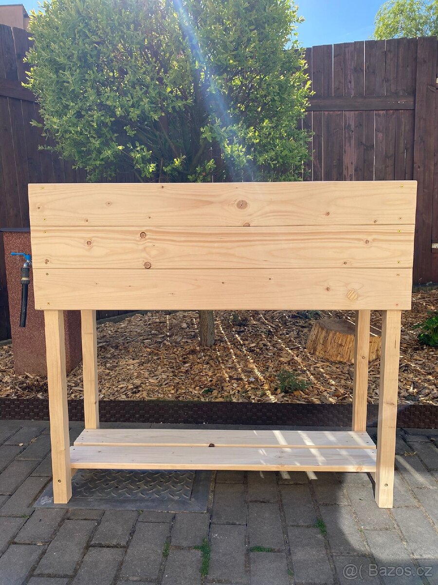 Vyvýšeny truhlík - 4