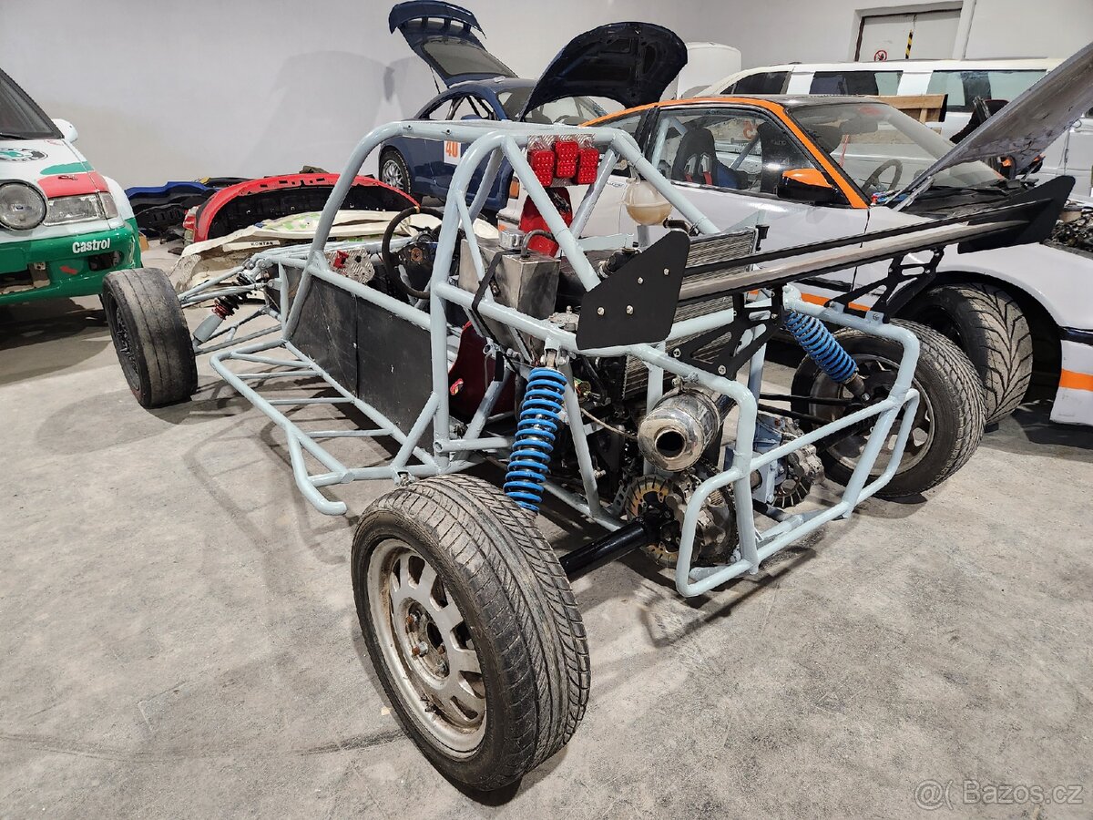 Buggy na závody do vrchu, případně autocross