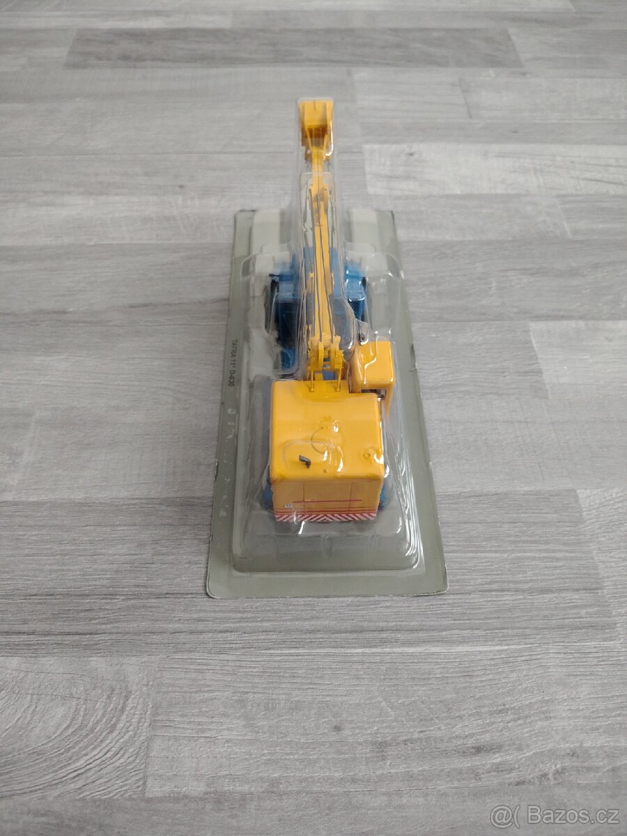 Tatra 111, bez casopisu - 4