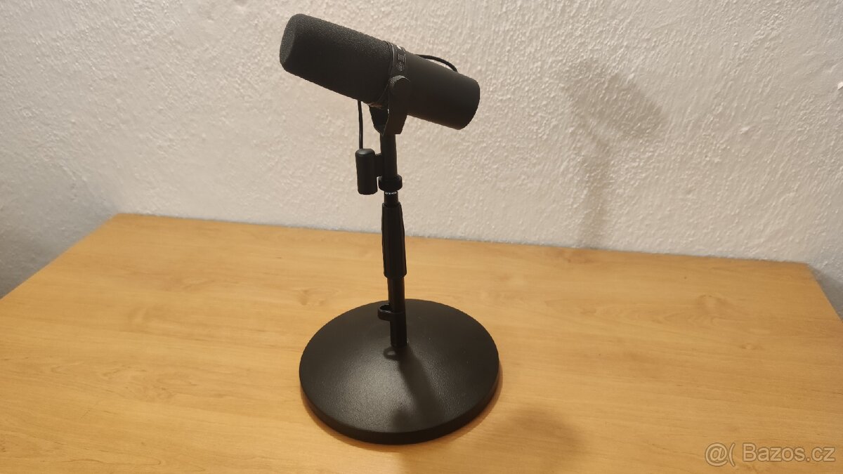 Litinový stojan na mikrofon značky K&M - 4