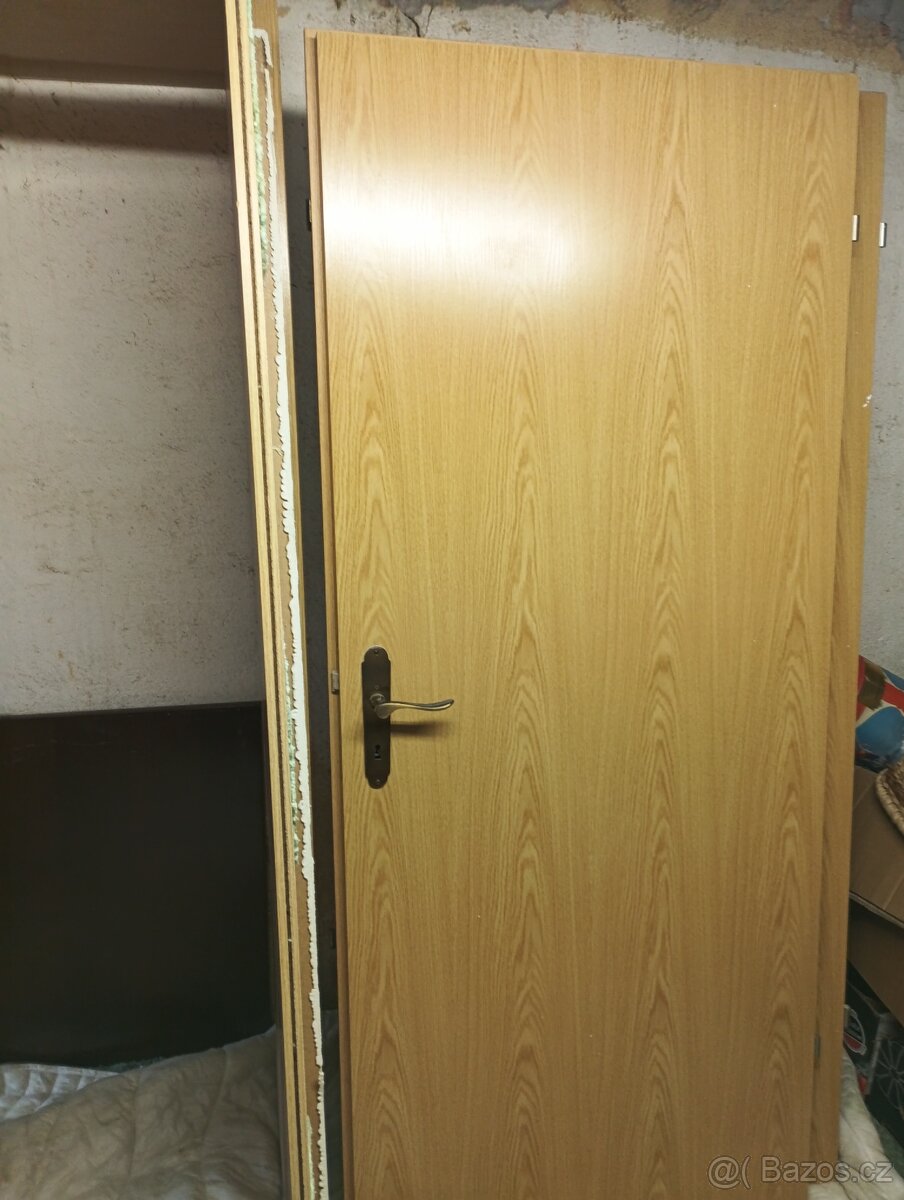 9xKompletní vnitřní dveře + zárubně - 4