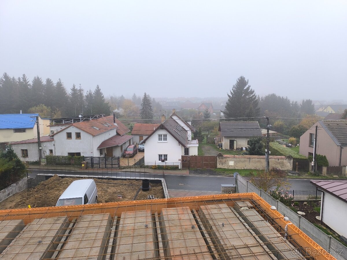 Pomocník na stavbu - 4