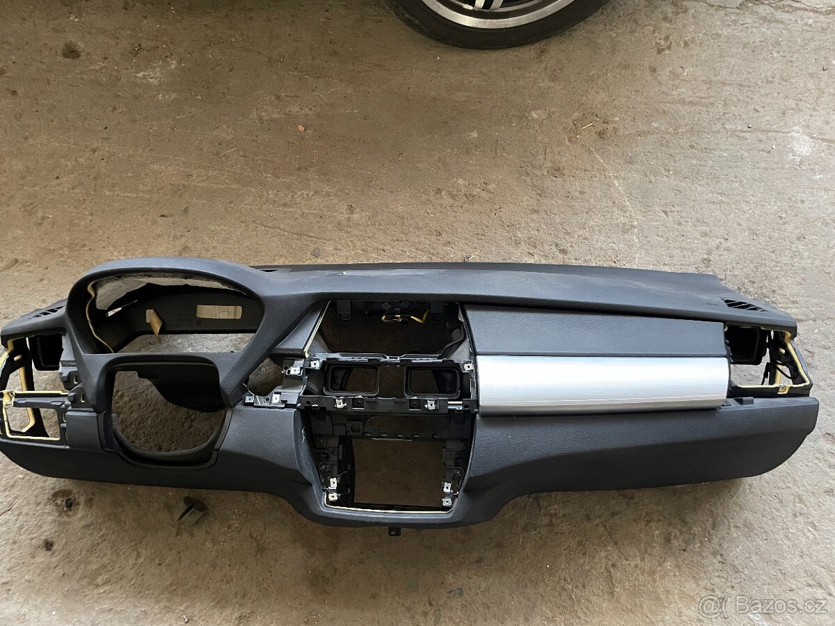 BMW X5 e70 3.0SD 210kw náhradní díly - 4