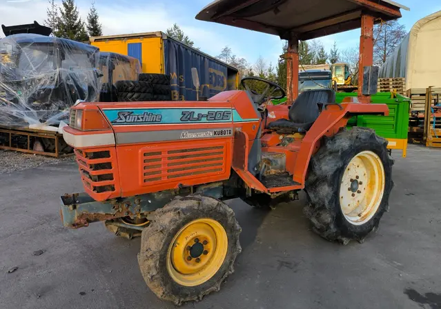 TRAKTOR KUBOTA 4x4, malotraktor - 4