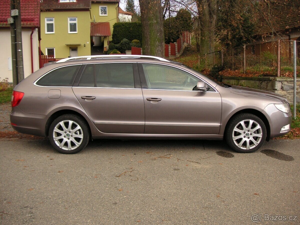 Škoda Superb II 2.0 TDI, Combi, DSG - 4