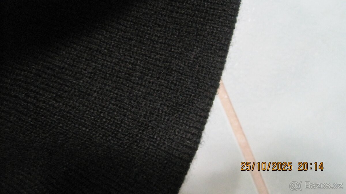 Čepice zima, černá s perličkami - 4