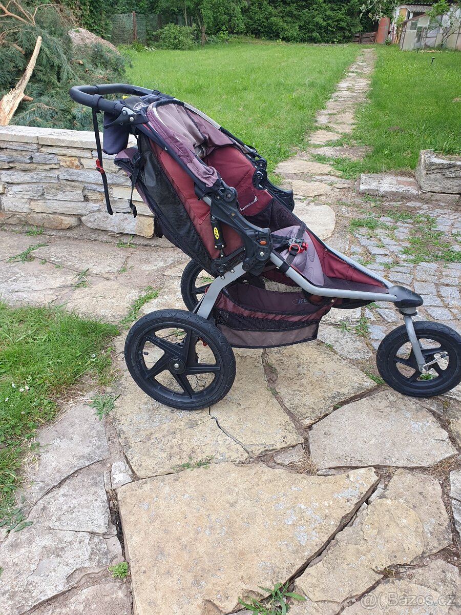 skládací terénní kočárek B.O.B - 4