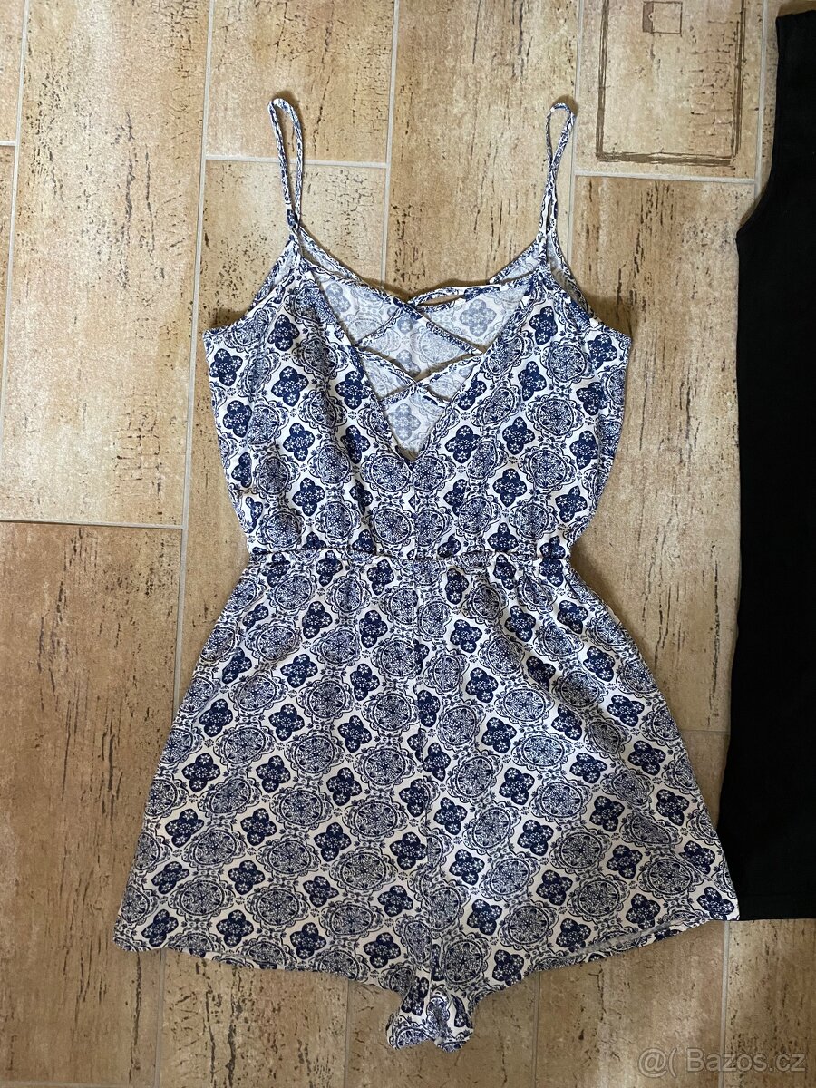 Overal, šaty, kraťasy v. 146-152 - 4