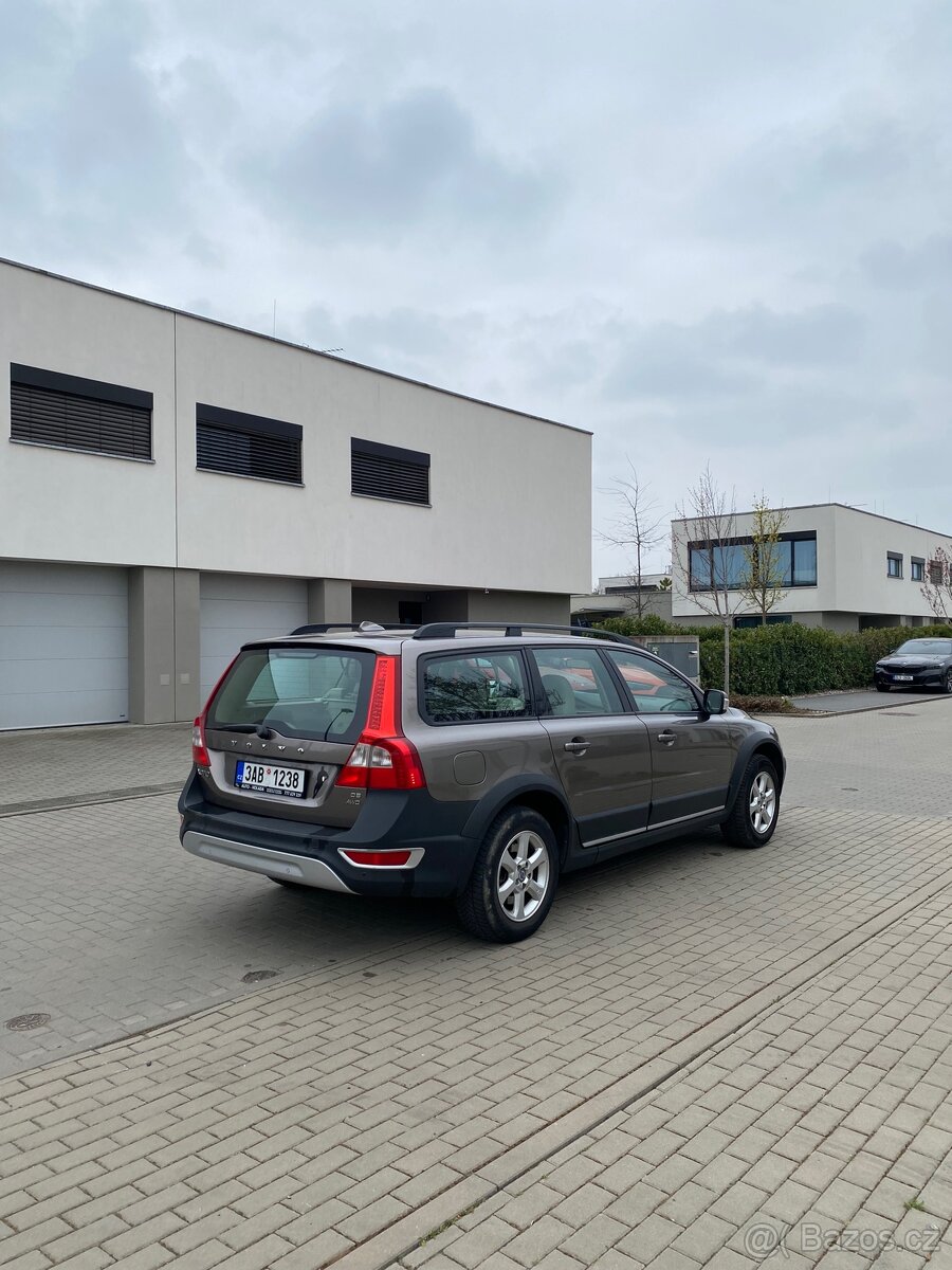Volvo xc70 - 4