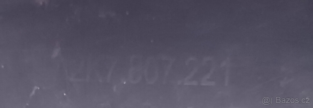 Přední nárazník VW CADDY 2K7807221 - 4