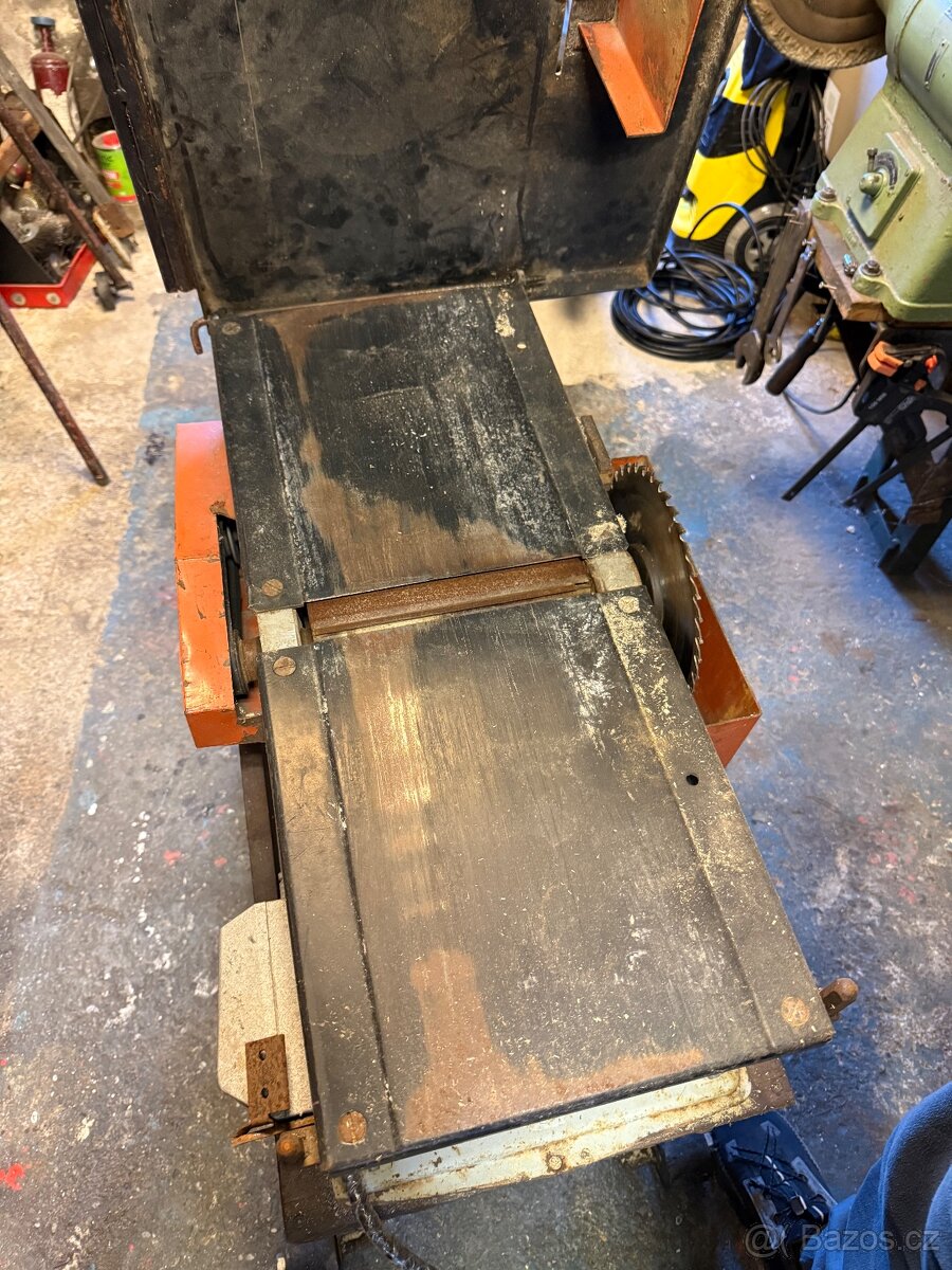 Pila kombinovaná s hoblovkou - 4