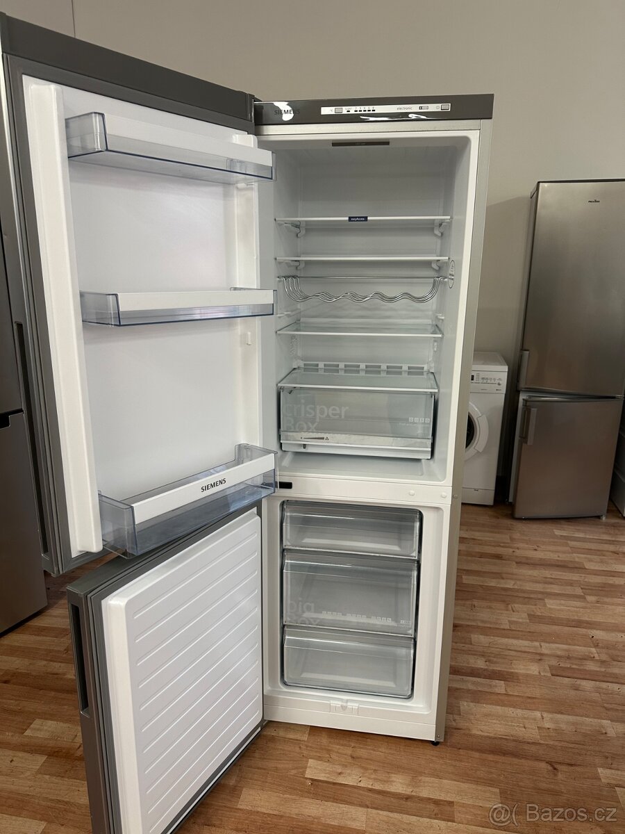 Lenice s mrazákem Siemens (302) - 4