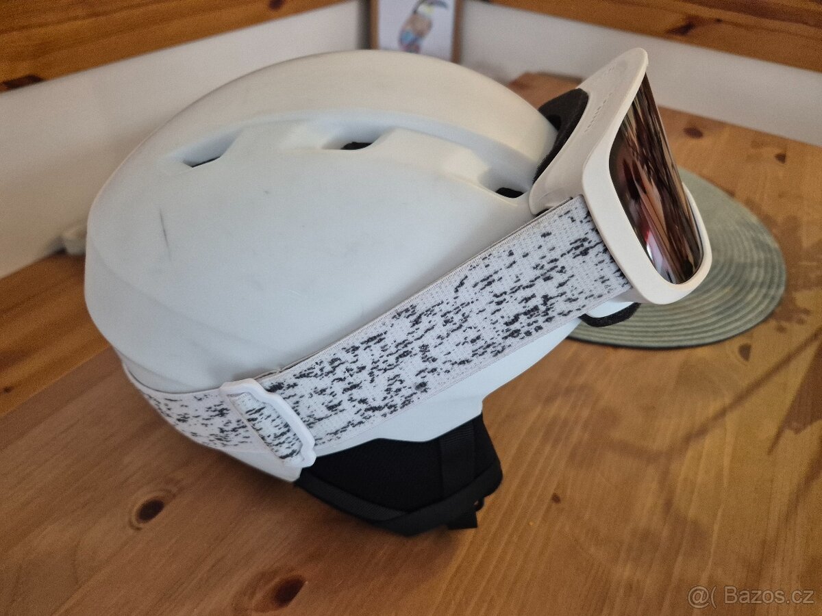 Dětská přilba a brýle Waze - 4
