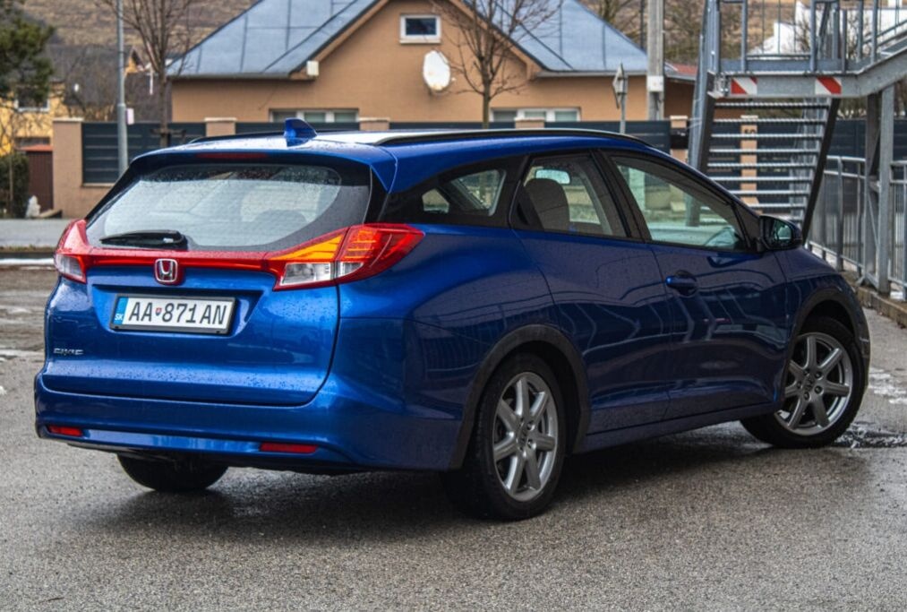 Honda Civic Tourer 1.8 i-VTEC Comfort - 4