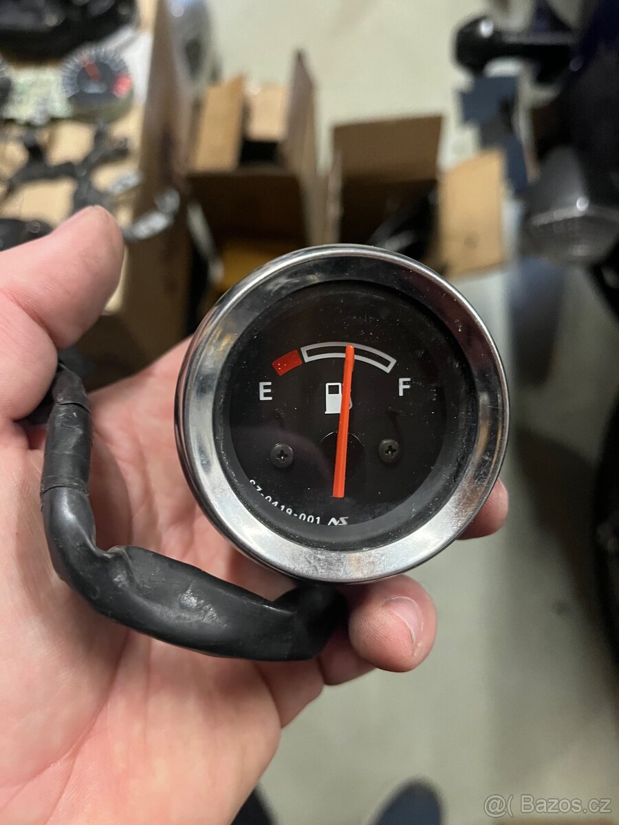 Suzuki GSF 1200 Bandit - 4