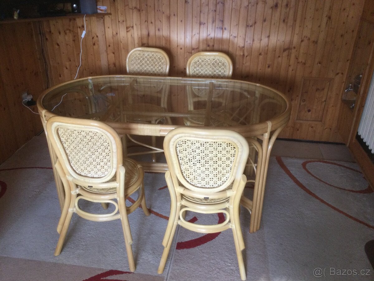 Ratanový kuchyňský stůl + 4 židle - 4