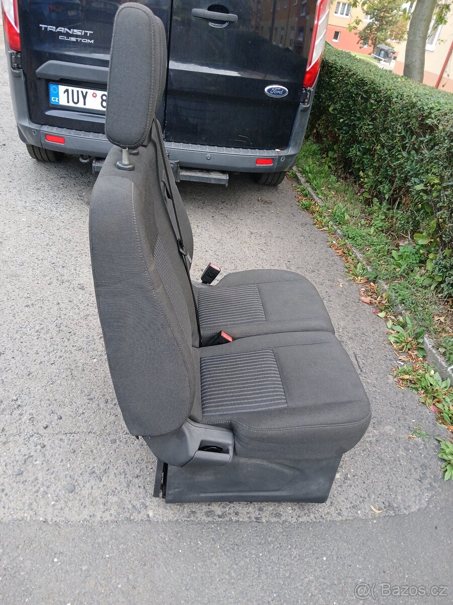 Dvousedadlo spolujezdce CUSTOM 2014 - 4