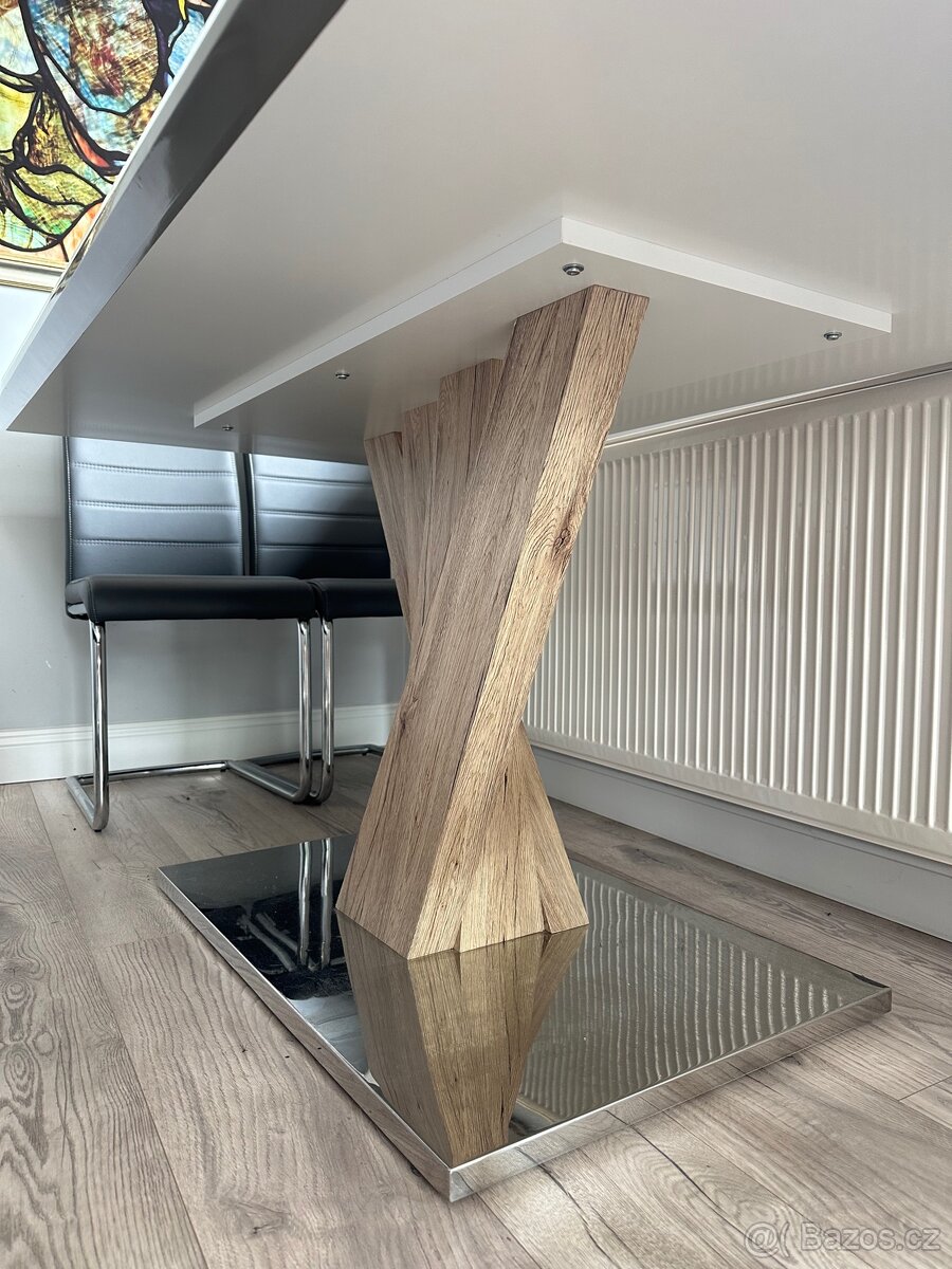 Stůl a 6x židle - 4