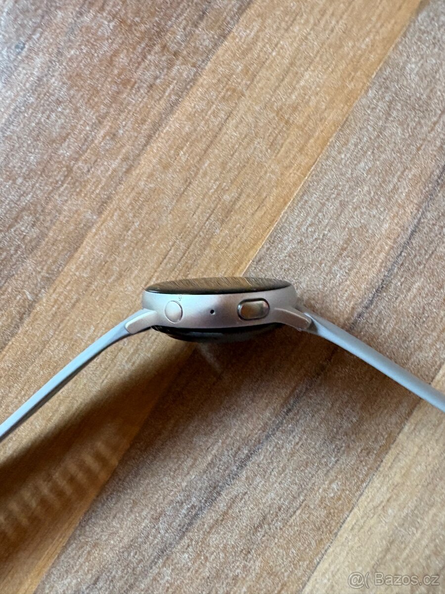 Samsung galaxy watch active 2 - 4