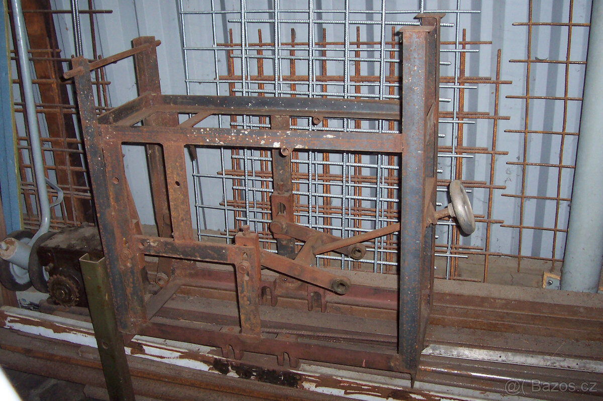 rozdělaná hoblovka - 4