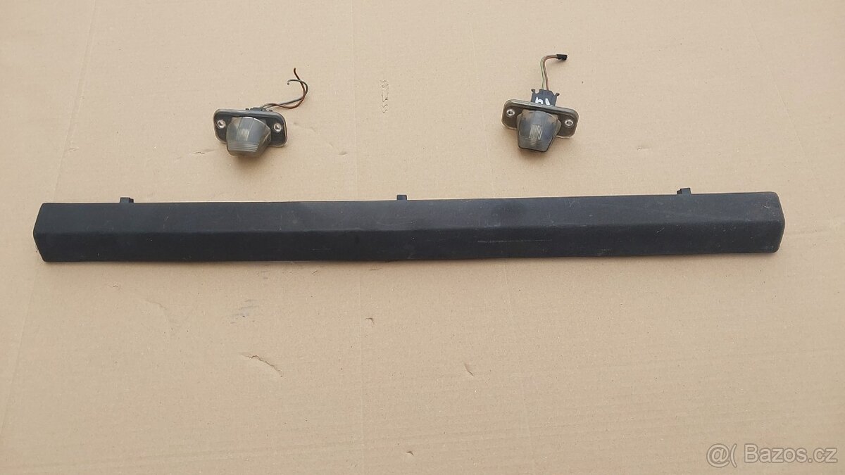 VW Transporter T4 – Lišta osvětlení SPZ LZ - 4