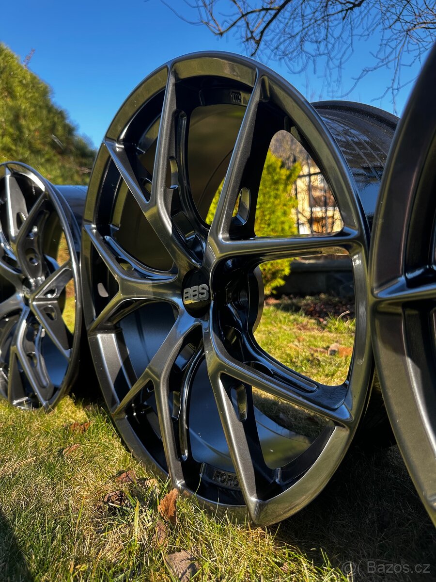 Stříbrné kola 19” BBS styl - 4