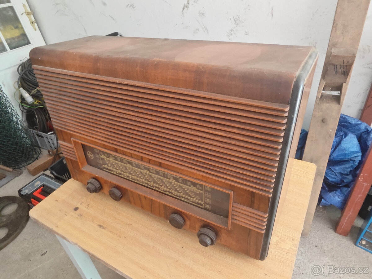 Prodám rádio Tesla 605A - 4