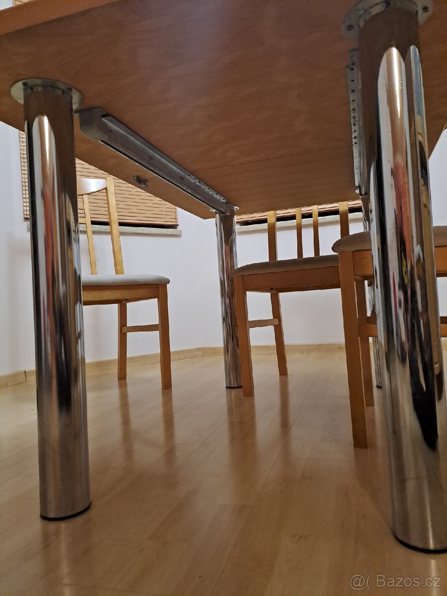 Jídelní stůl, masivní dýha - 4