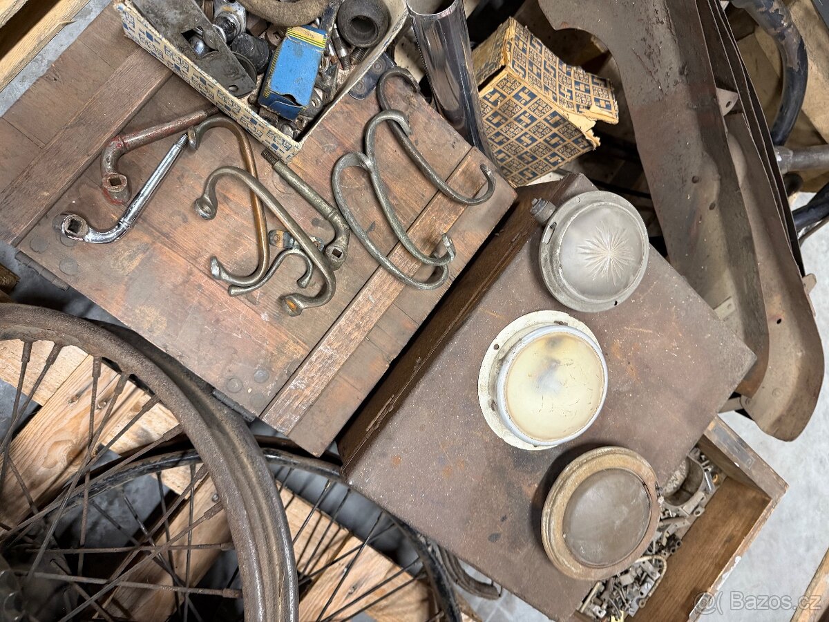 Tatra 11 a 12 dily - 4