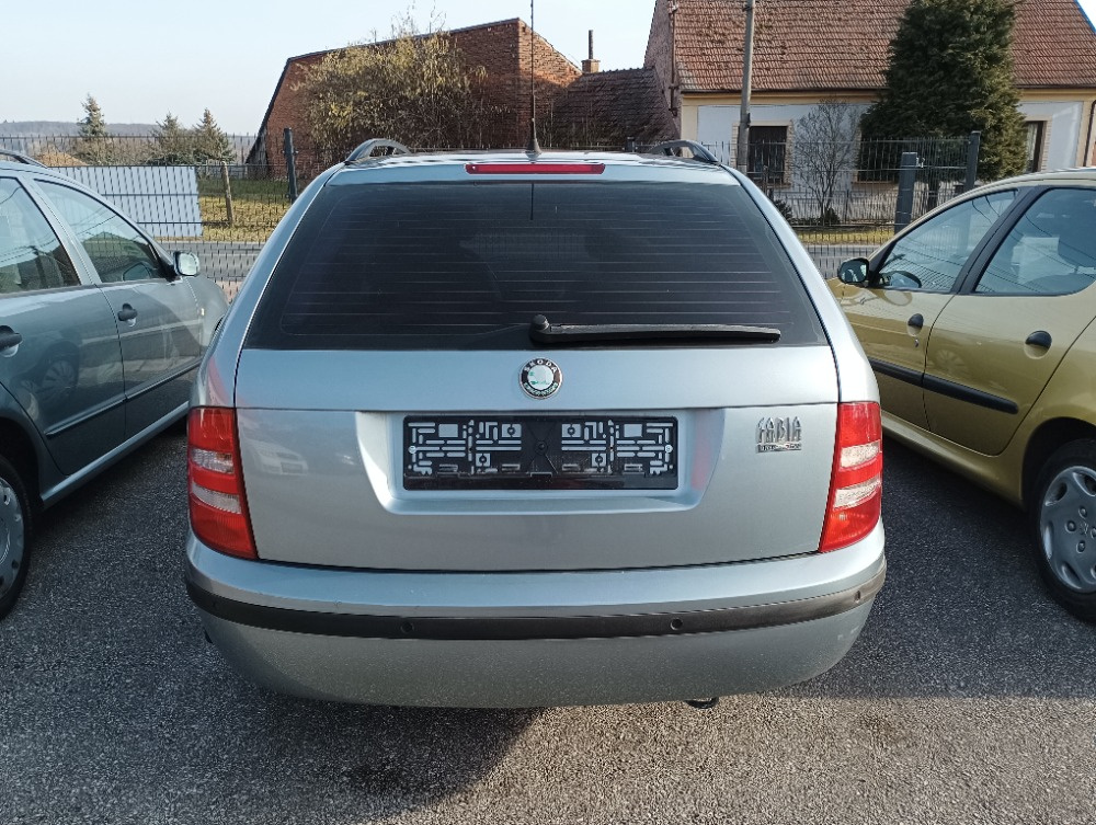 Škoda Fabia 1.4 combi - 4