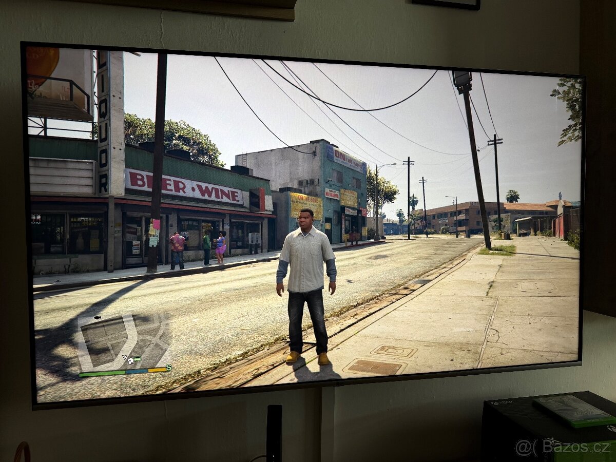 Xbox One S 1TB - 4