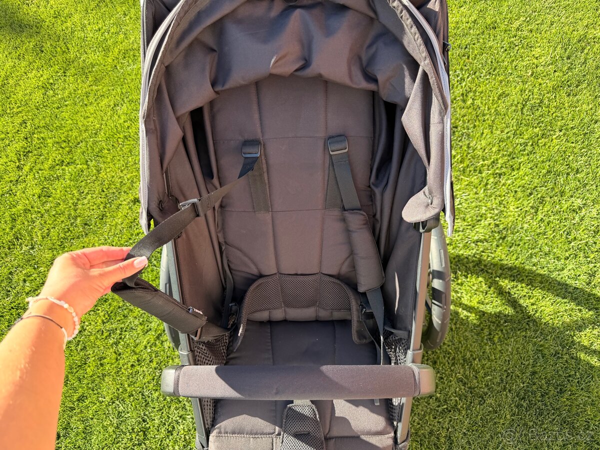 Thule Urban Glide 2 s příslušenstvím - 4