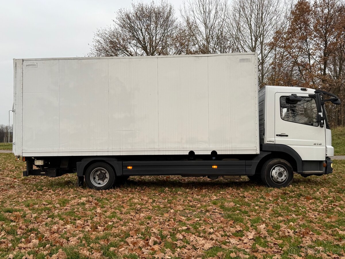 Mercedes-Benz Atego 816 skříň s hydraulickým čelem - 4
