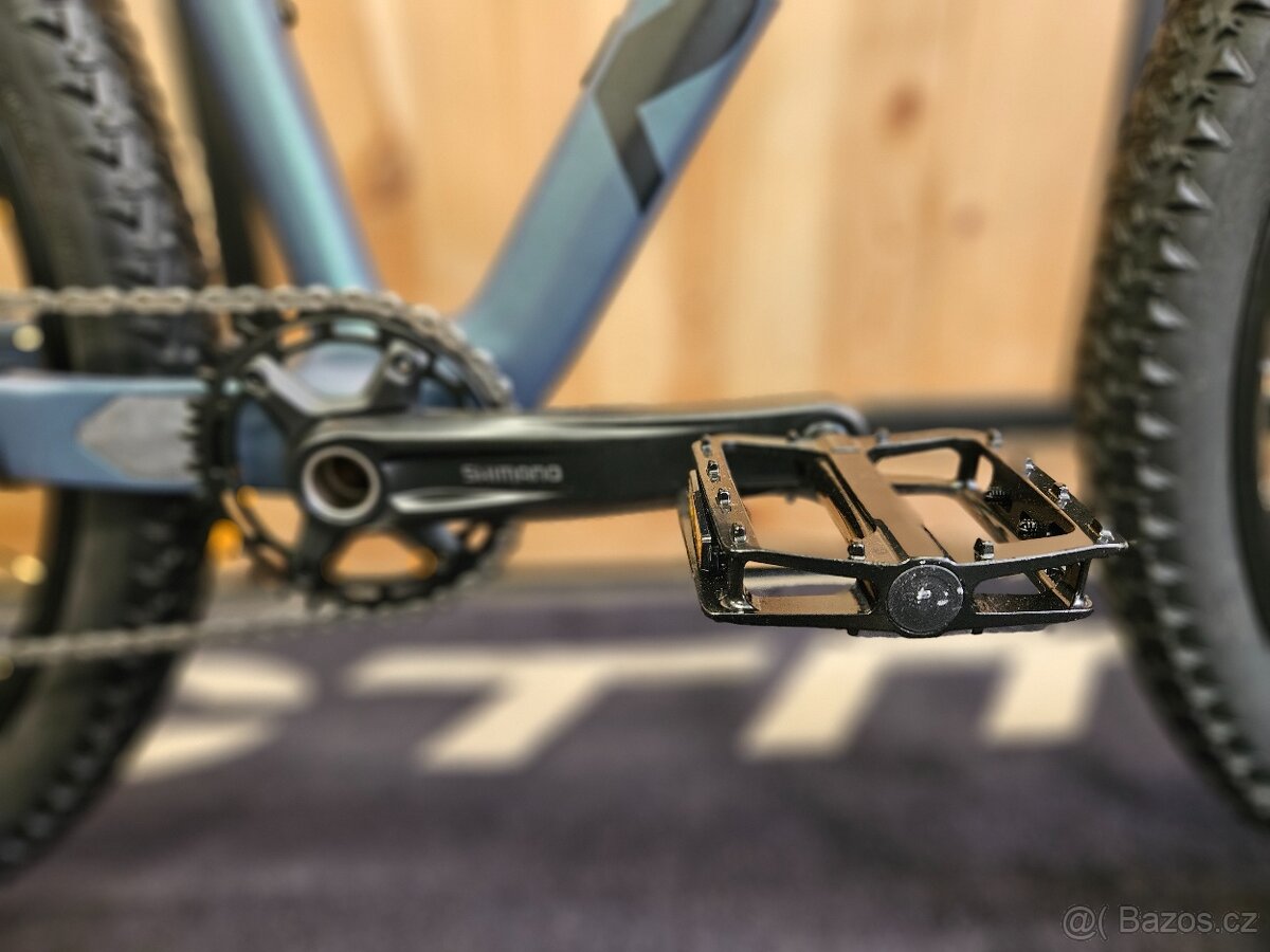 NOVÉ KARBONOVÉ HORSKÉ KOLO MRX - 4