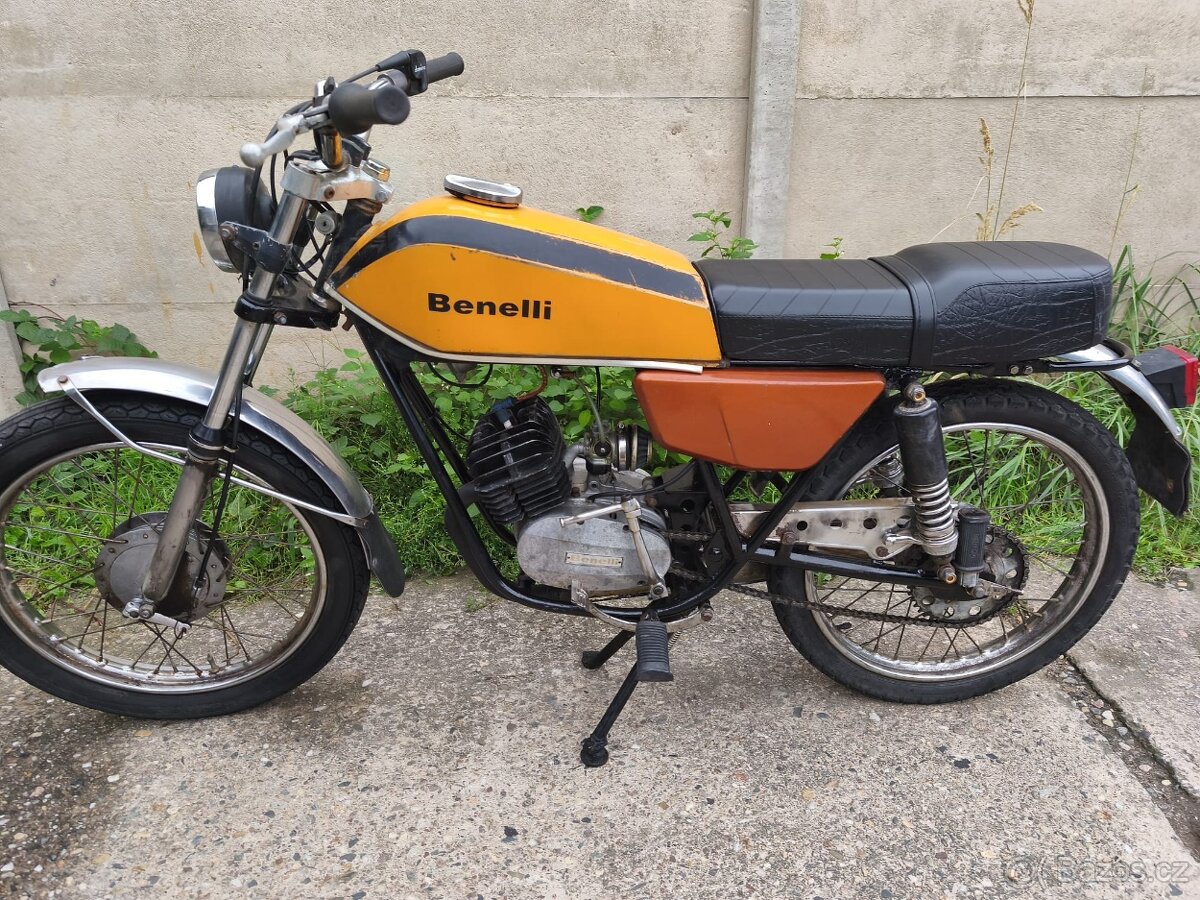 Benelli 50 Turismo / 1973/ - 4