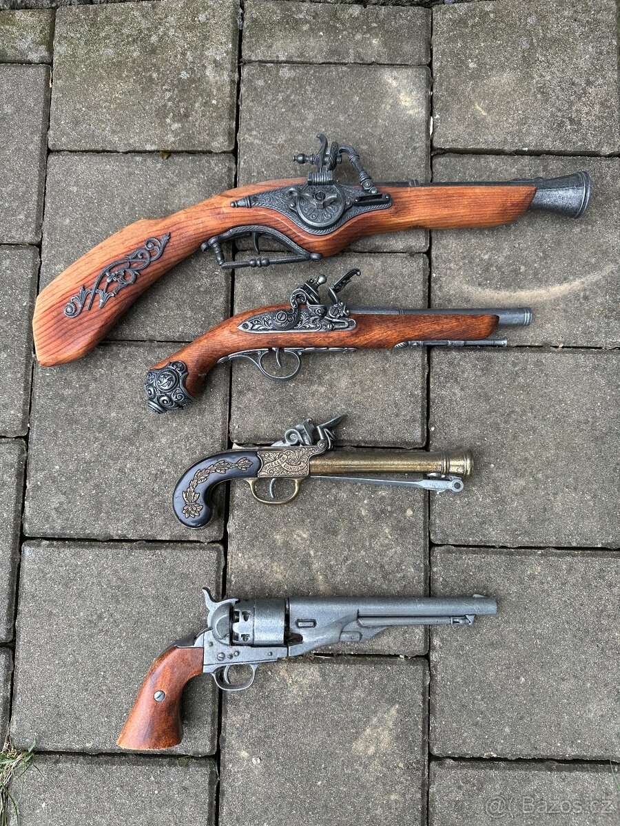 Repliky starožitných/historických zbraní - 4