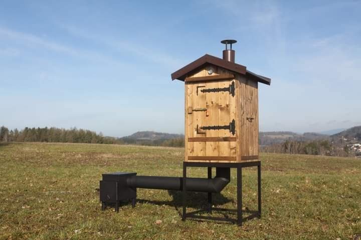 Dřevěná udirna SKLADEM - 4