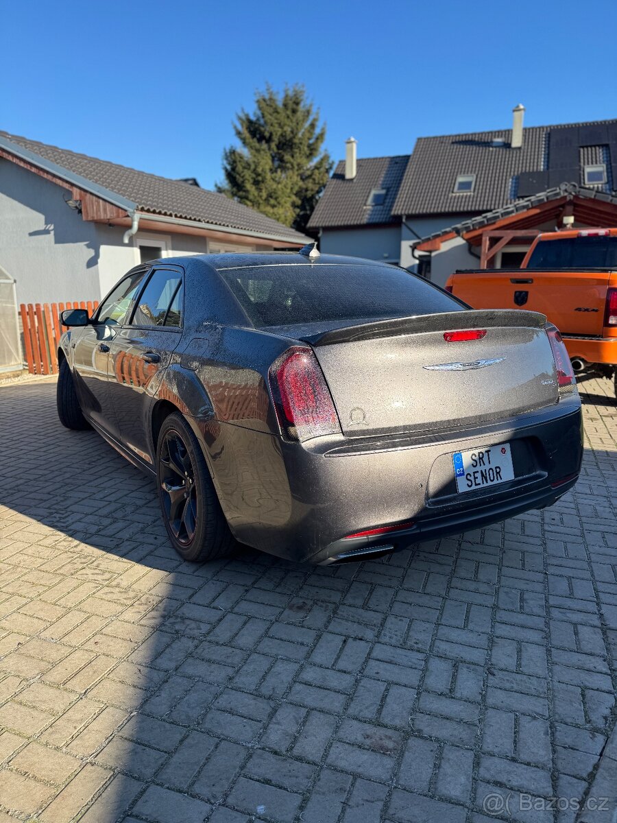 Chrysler 300S 5.7 Hemi V8 2017 - 4