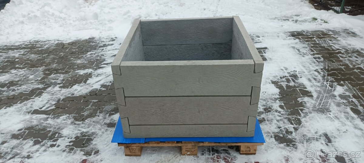 Vyvýšený záhon 100x100x63 - 4