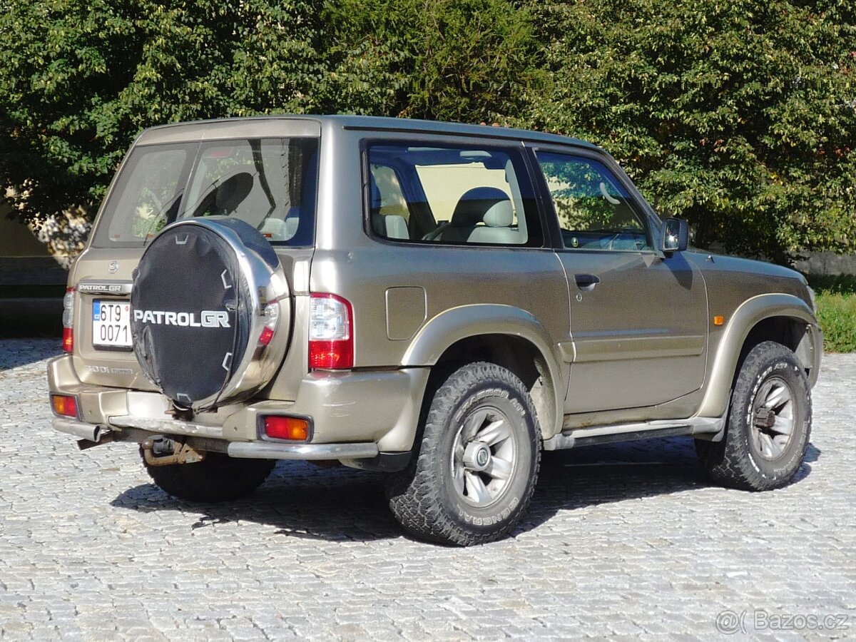 Nissan Patrol 3,0 GR - 4